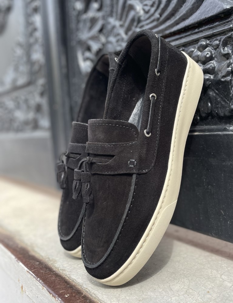 Huxley and Grace ανδρικά μαύρα δερμάτινα loafers με tassels HG174191M φωτογραφία